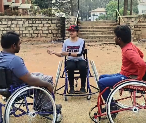 Sports training to paracricket players